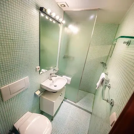 4br & 2,5bath Harry Potter Old Town And Great Patio Πράγα