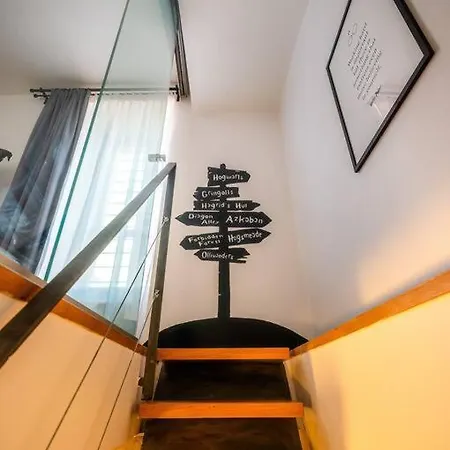 Διαμέρισμα 4br & 2,5bath Harry Potter Old Town And Great Patio *